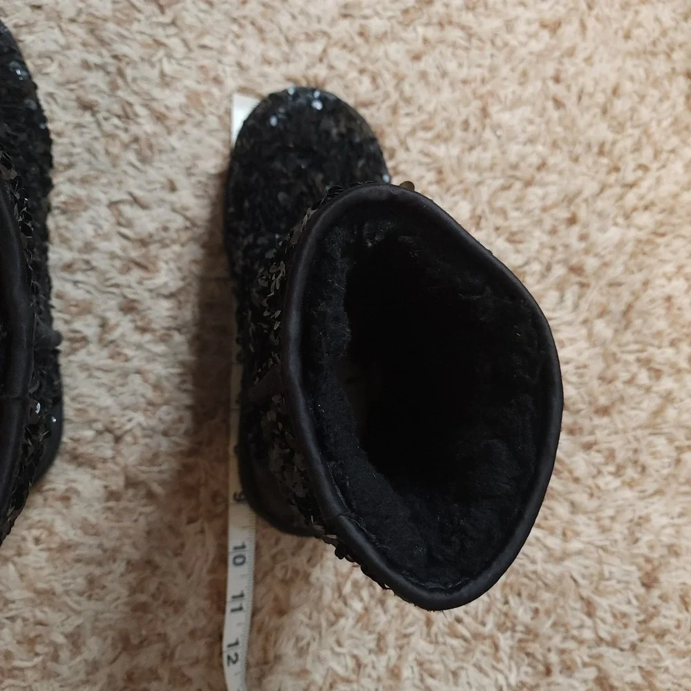 UGG Classic Short Sequin Boots Kids Black Sparkly Mid Calf Pull On Boots